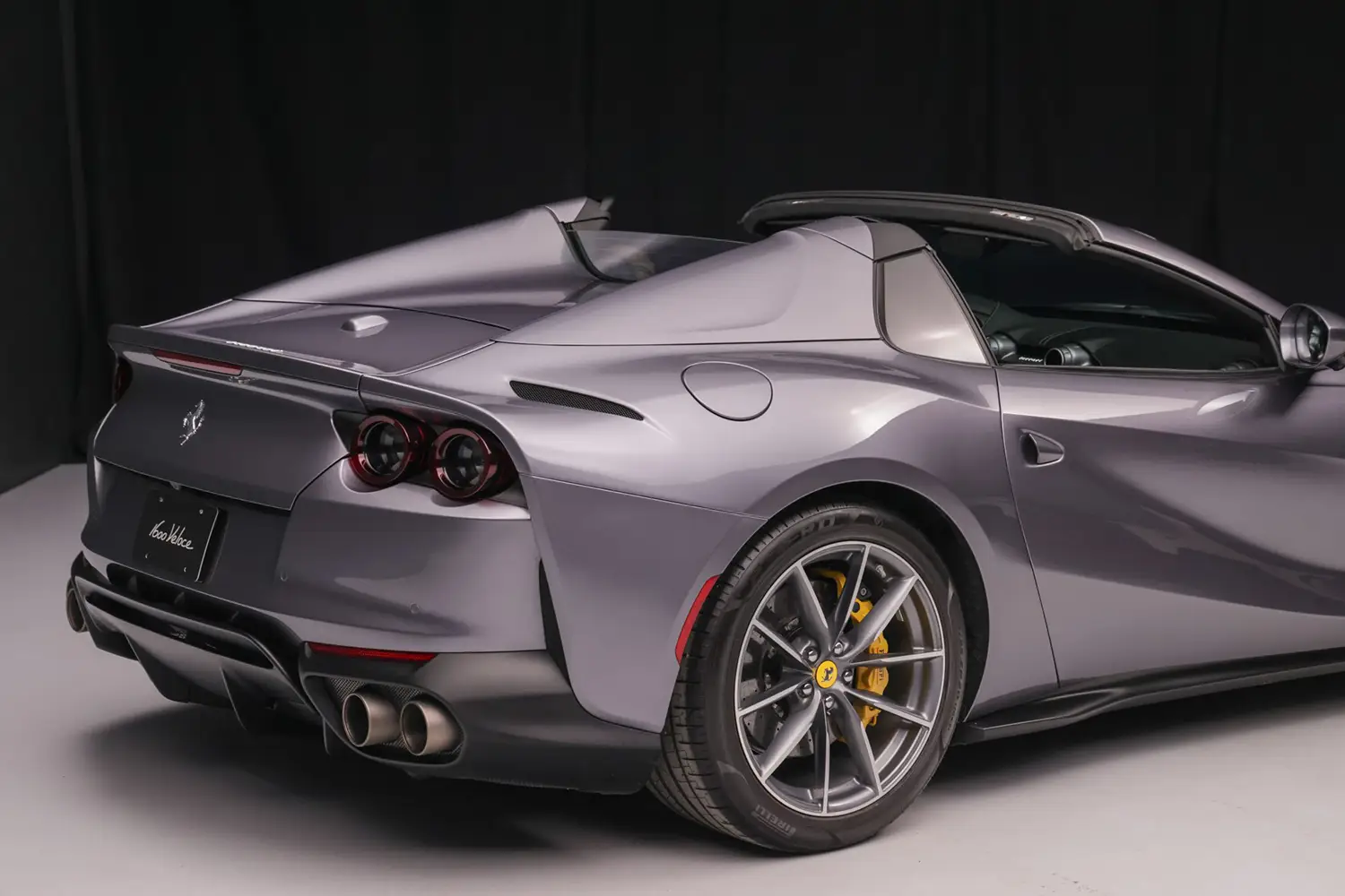 2021 Ferrari 812 GTS