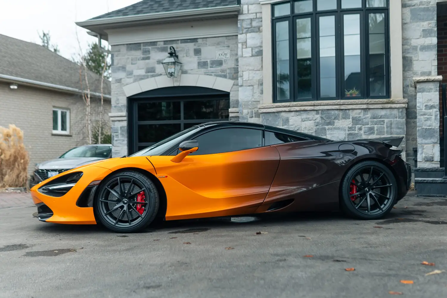 2022 McLaren 720S Performance