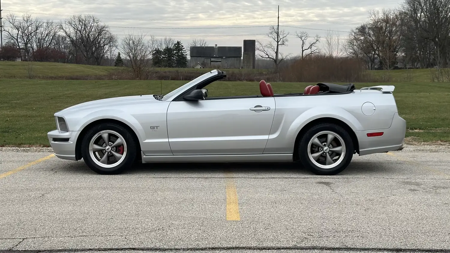 2005 Ford Mustang GT Convertible
