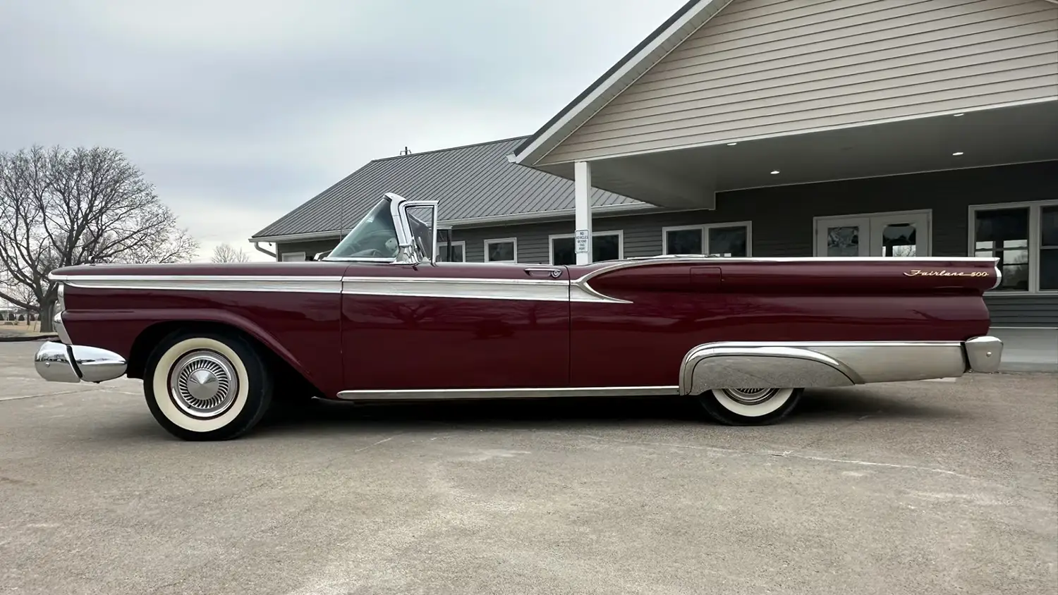 1959 Ford Fairlane 500 Skyliner