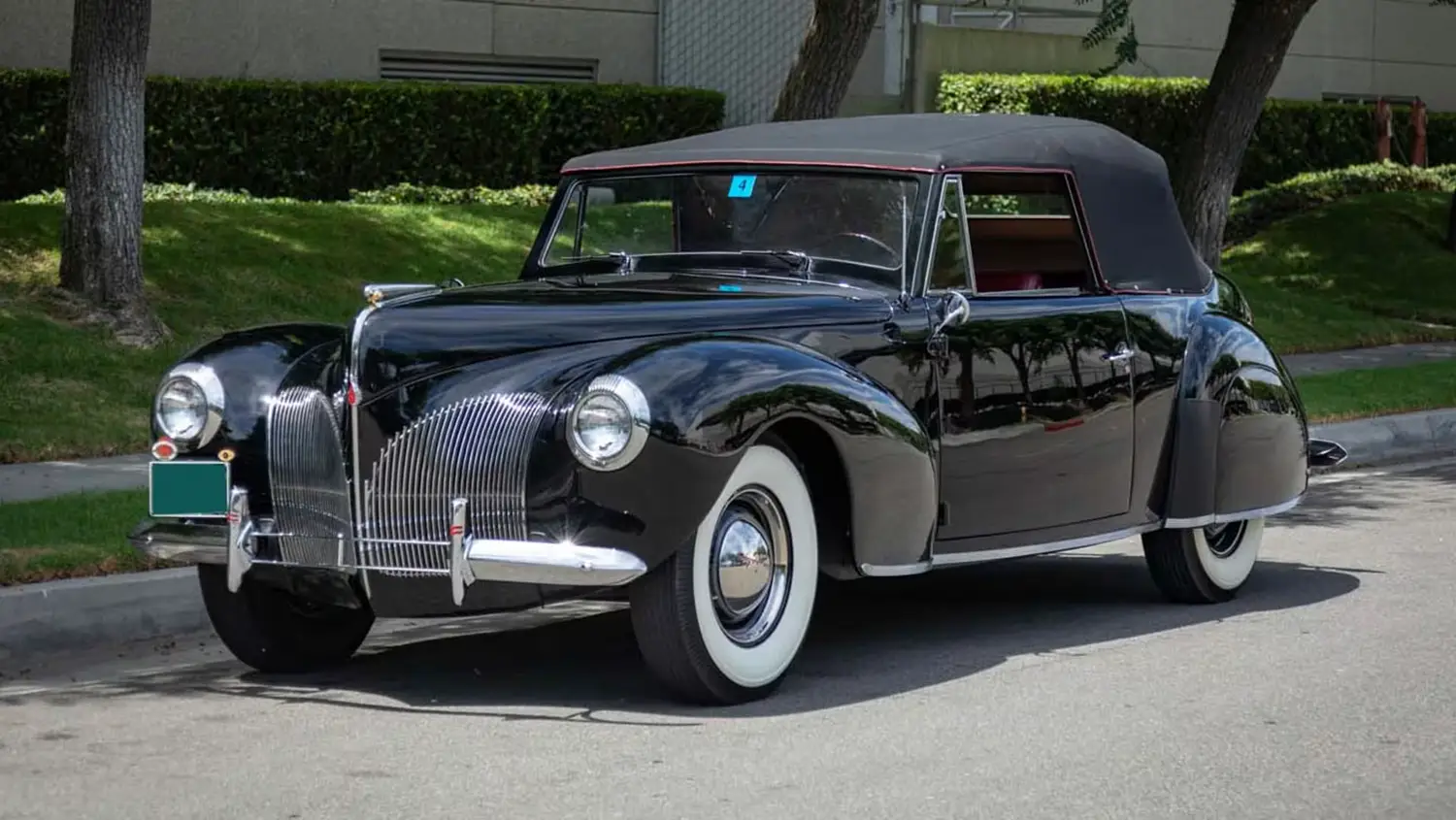 1940 Lincoln Zephyr Convertible