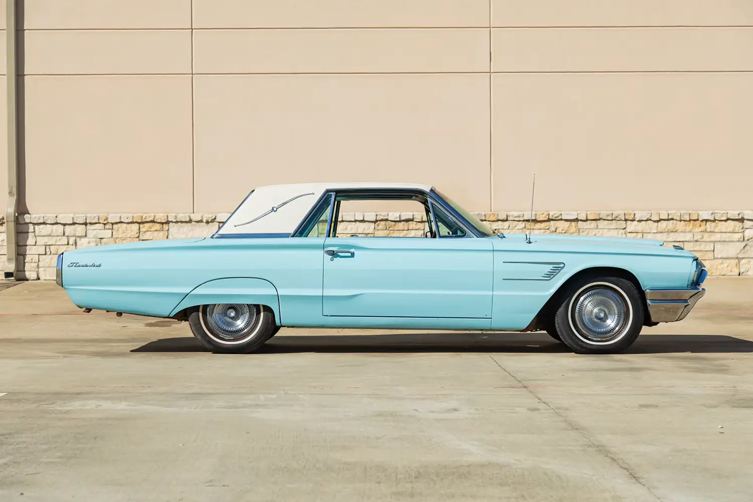 1965 Ford Thunderbird Landau