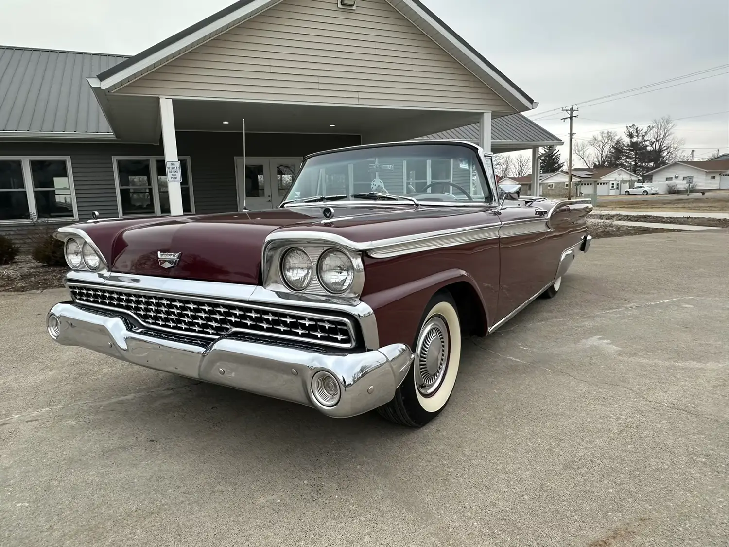 1959 Ford Fairlane 500 Skyliner
