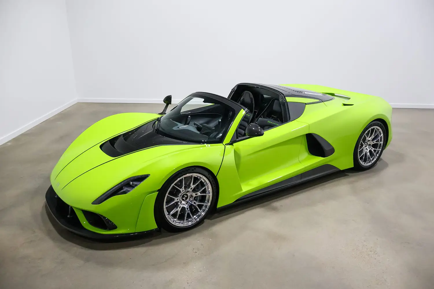 2023 Hennessey Venom F5 Roadster