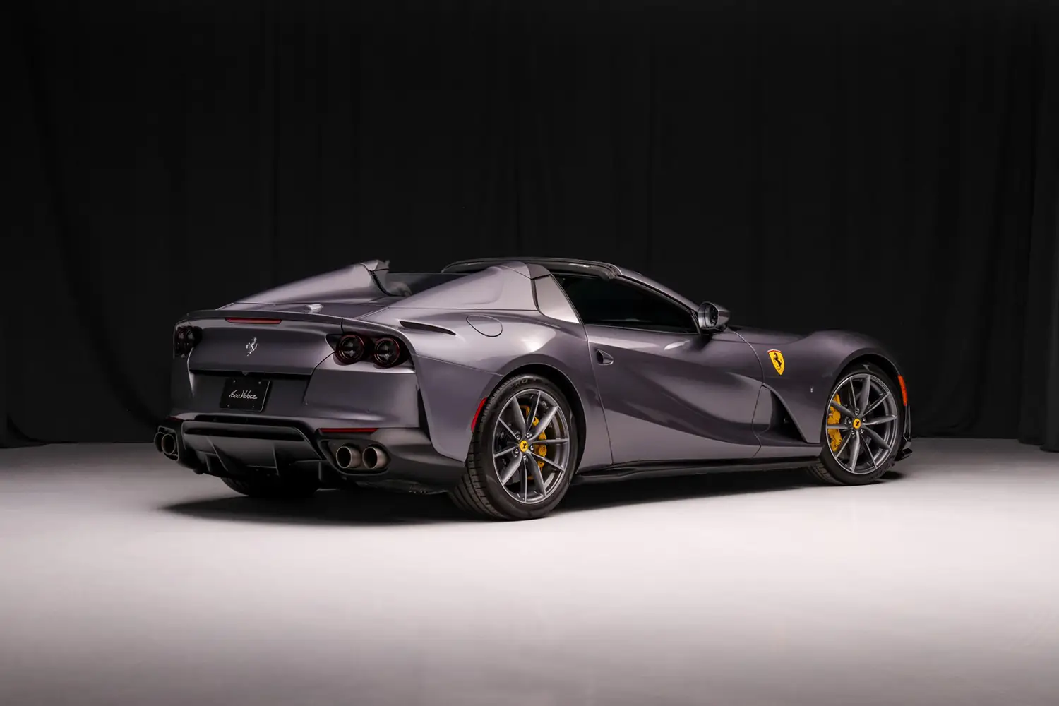 2021 Ferrari 812 GTS