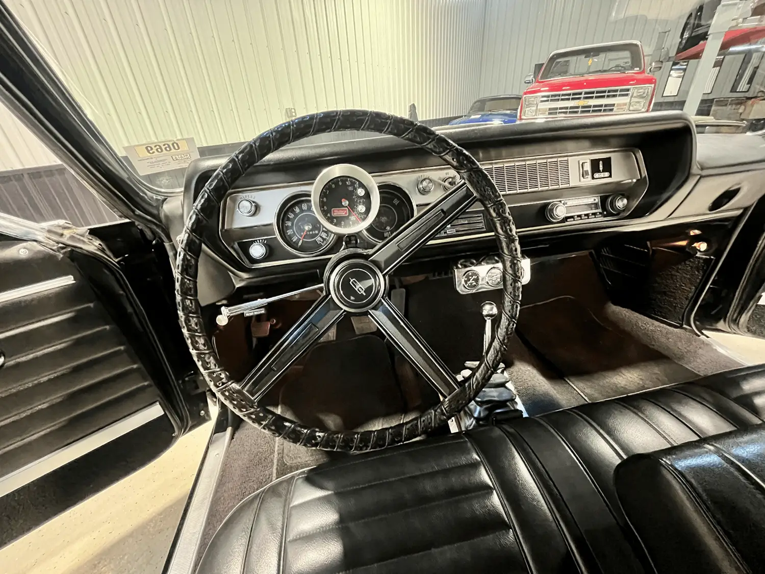 1967 Oldsmobile 442 Holiday Coupe