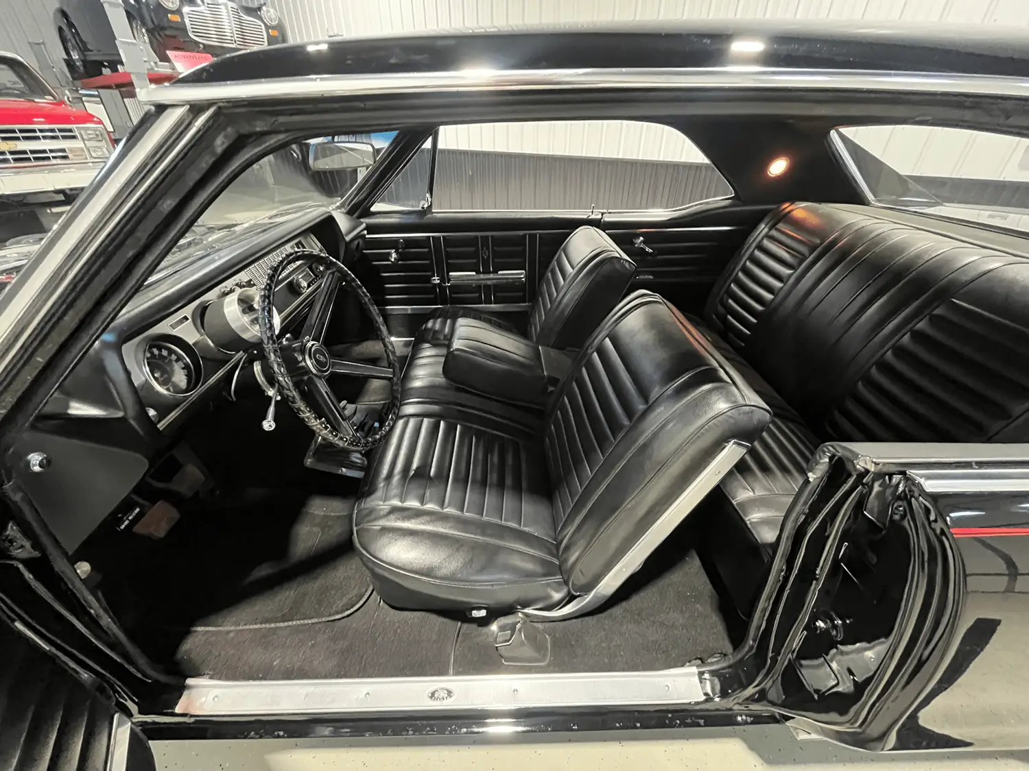 1967 Oldsmobile 442 Holiday Coupe