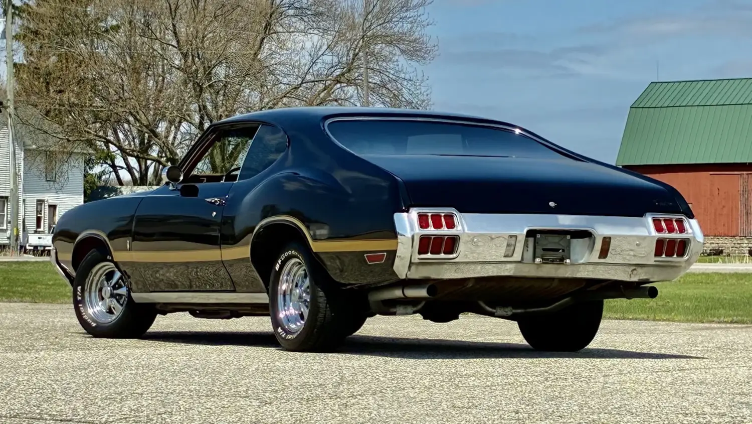 1972 Oldsmobile Cutlass - Photo 2