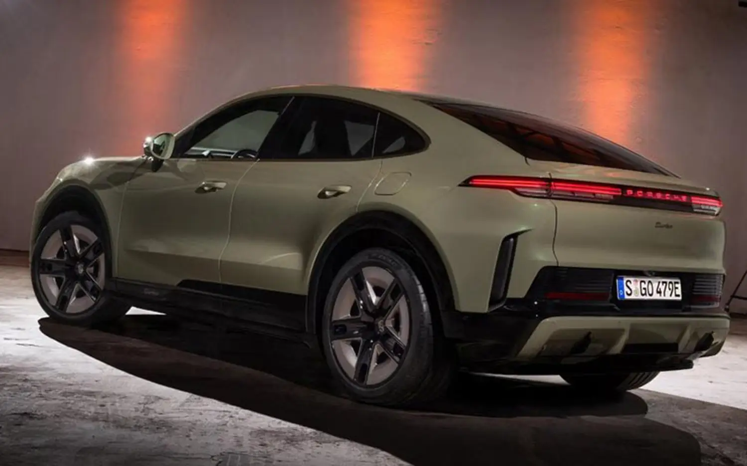 2026 Porsche Cayenne Turbo Coupe Electric - Photo 8