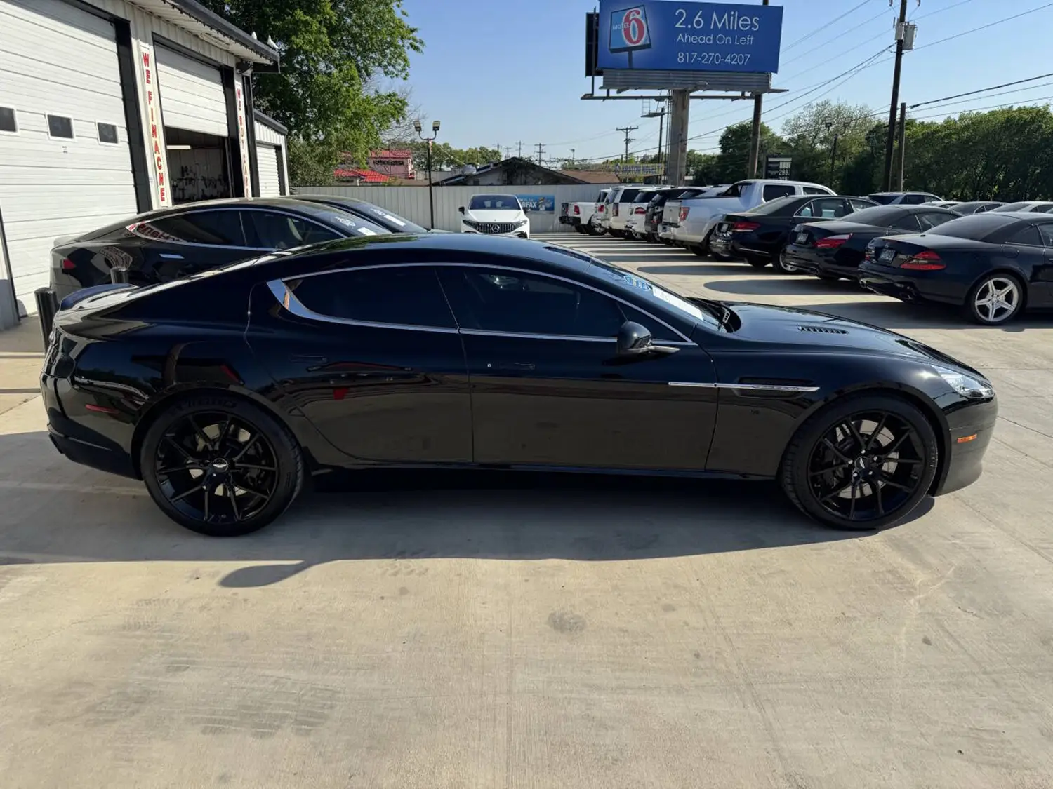 2016 Aston Martin Rapide S - Photo 2