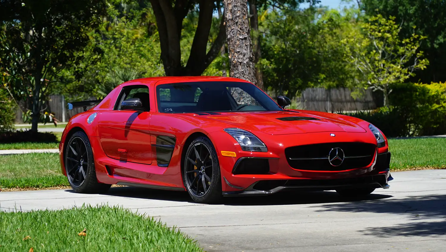 2014 Mercedes-Benz SLS AMG Black Series - Photo 7