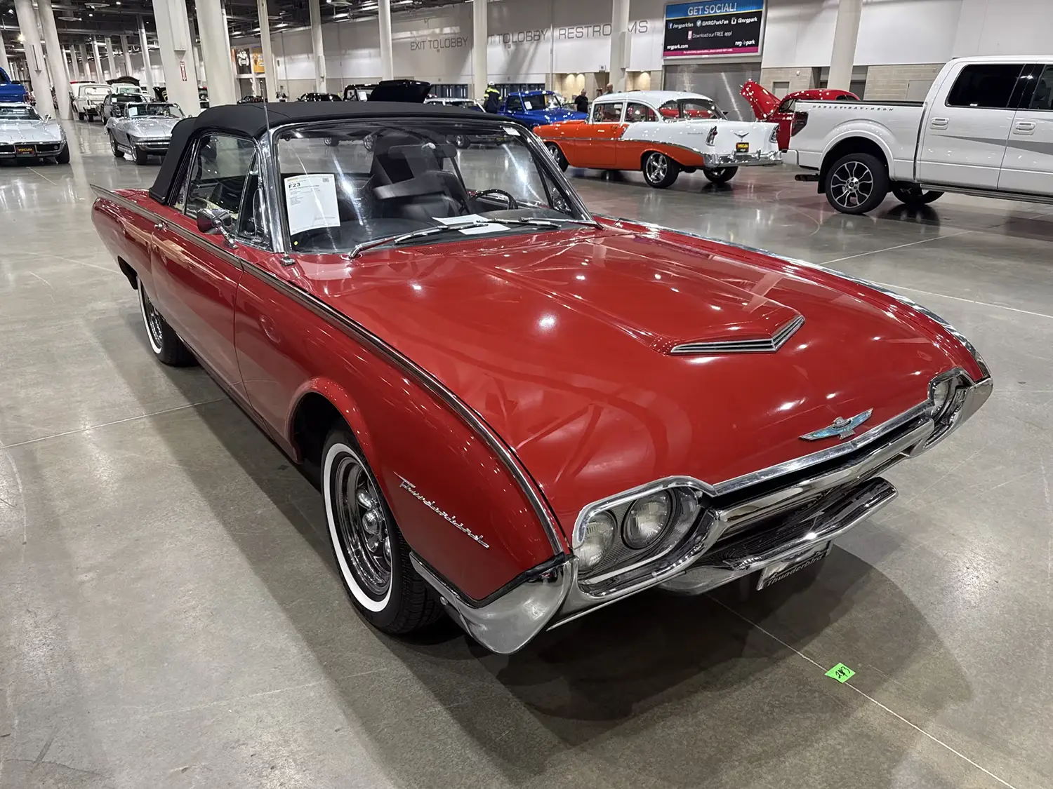 1962 Ford Thunderbird Convertible