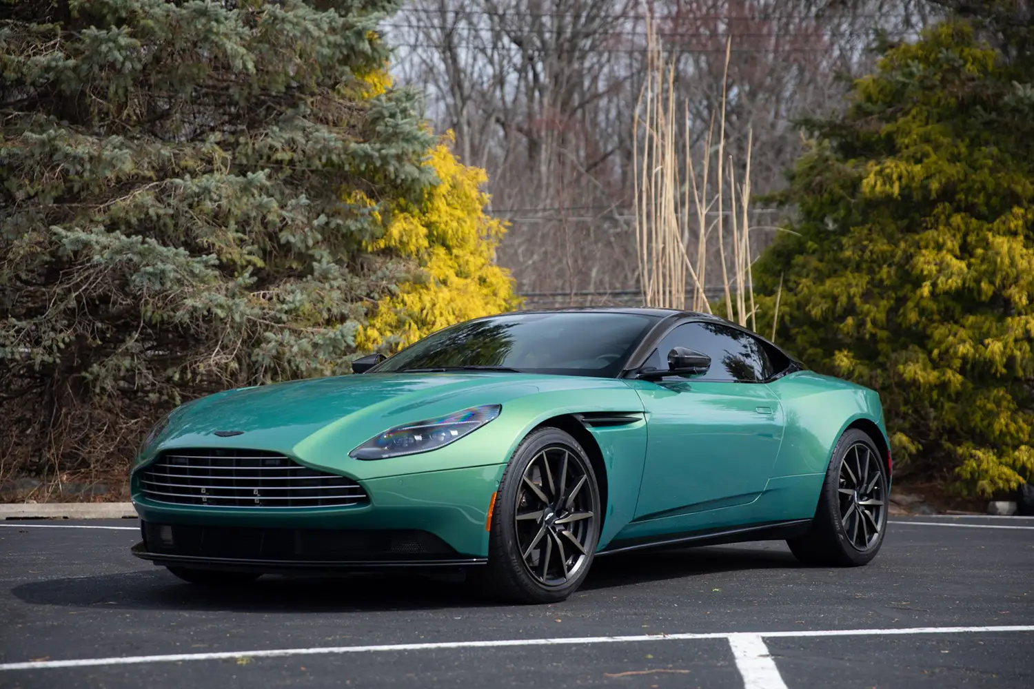 2022 Aston Martin DB11 V8
