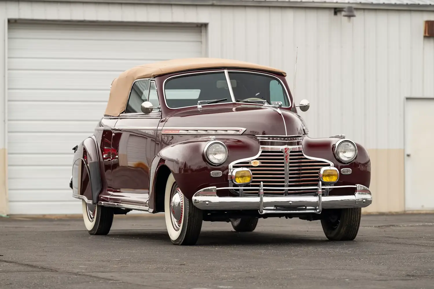 1941 Chevrolet Special Deluxe Cabriolet