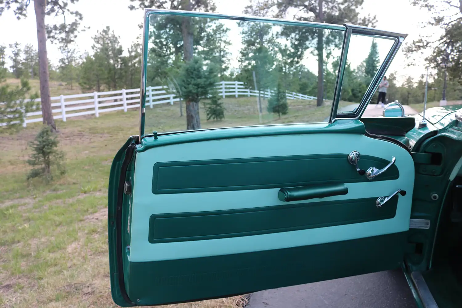 1958 Buick Special Hardtop - Photo 4