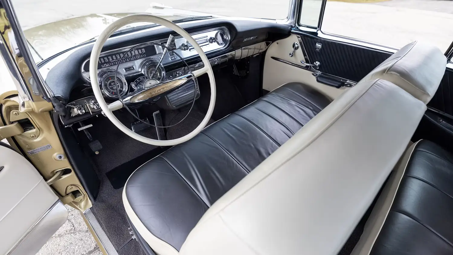 1957 Pontiac Bonneville Convertible