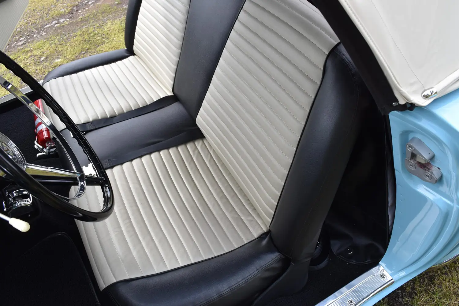 1957 Ford Thunderbird