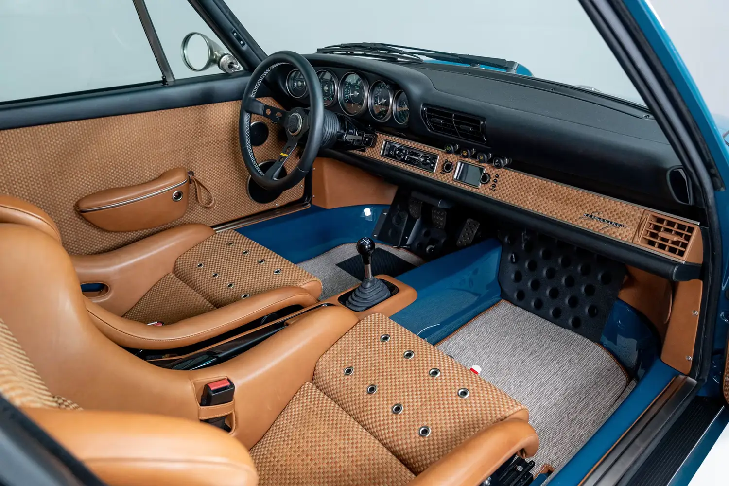 1990 Porsche 911 by Singer