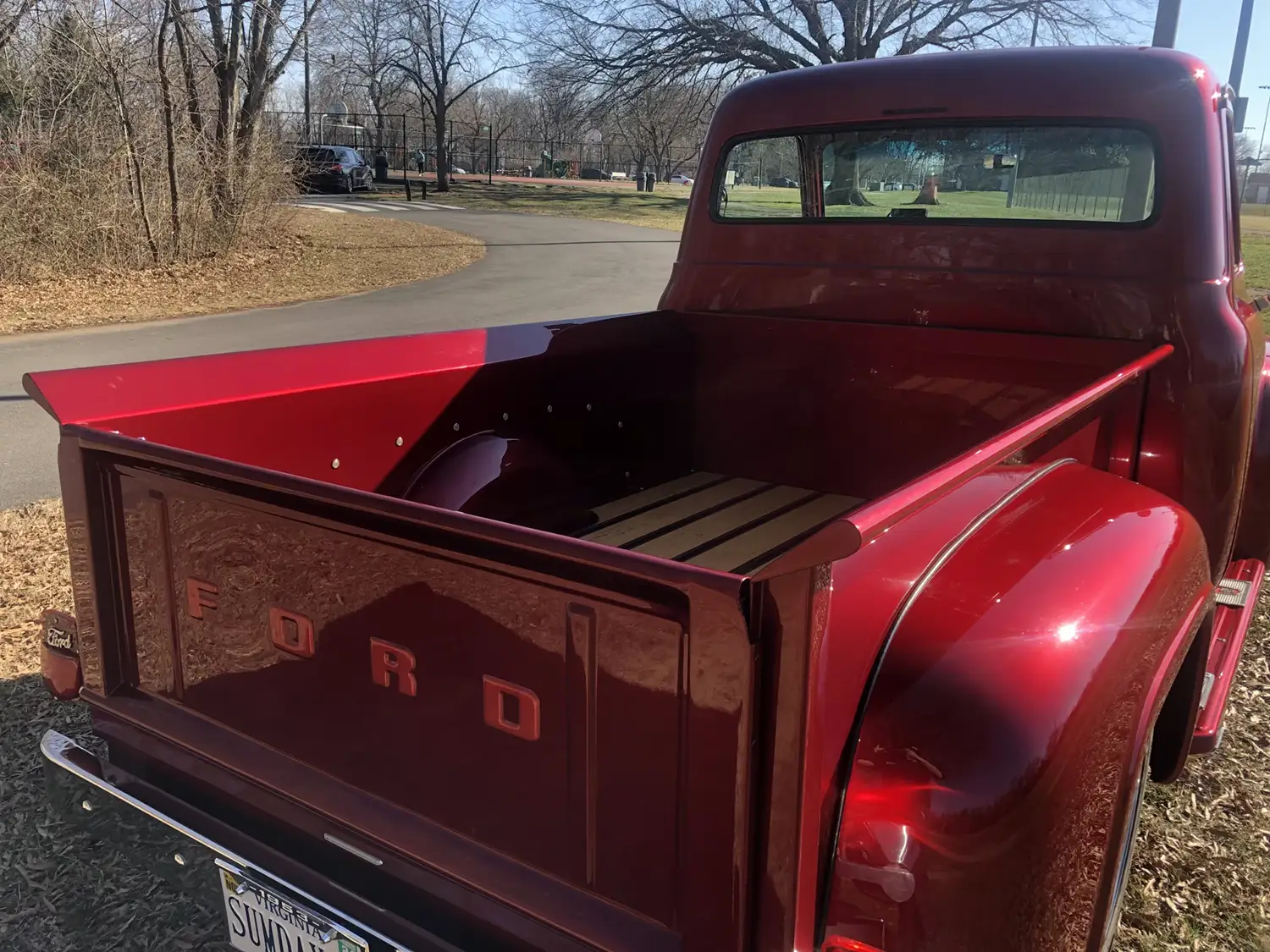 1953 Ford F-100 Custom Pickup - Photo 2