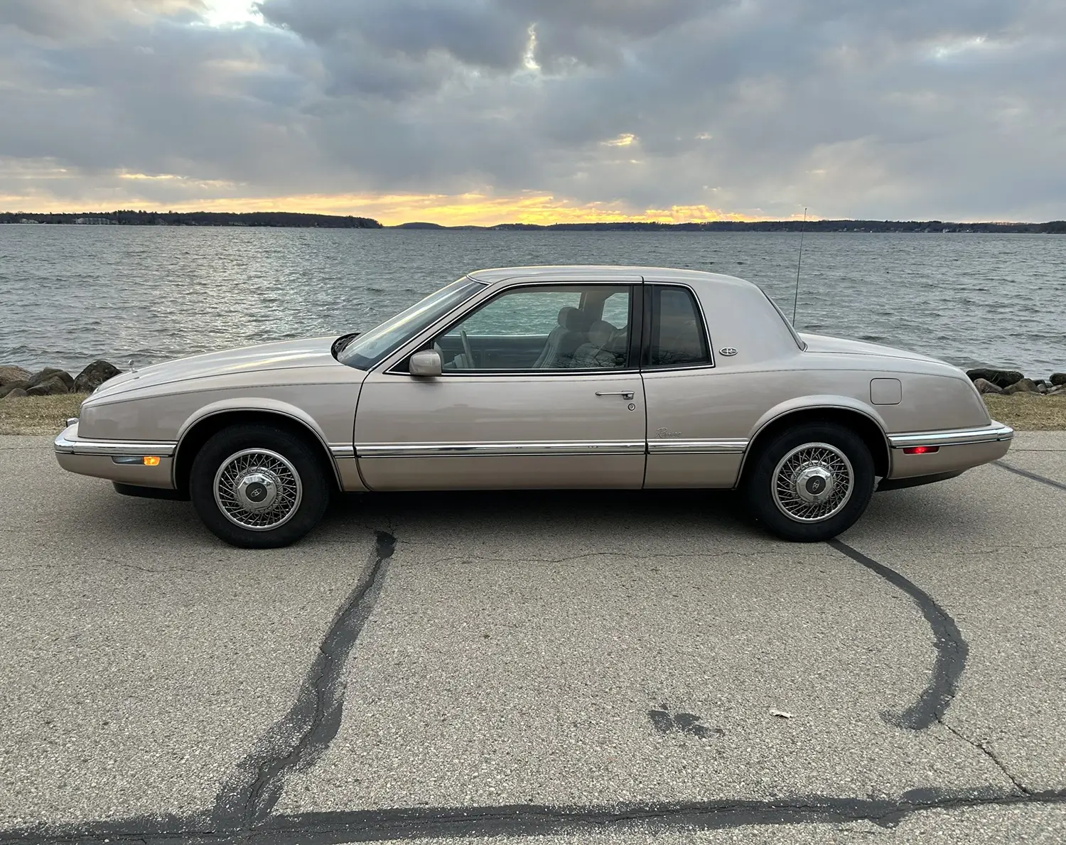 1991 Buick Riviera