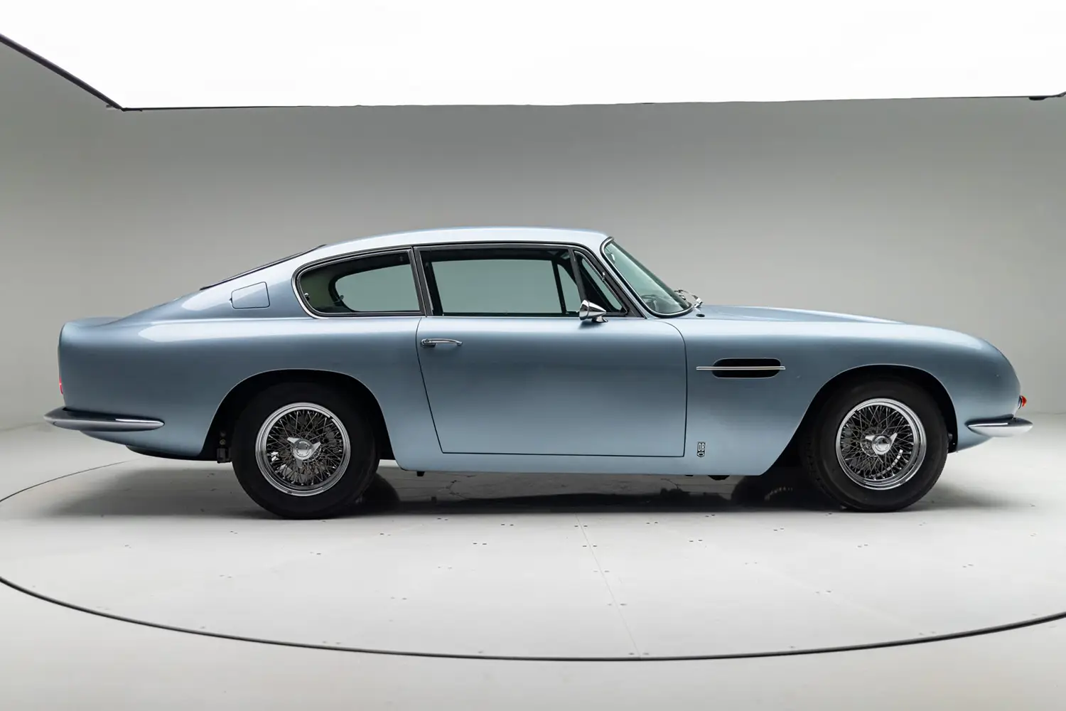 1967 Aston Martin DB6