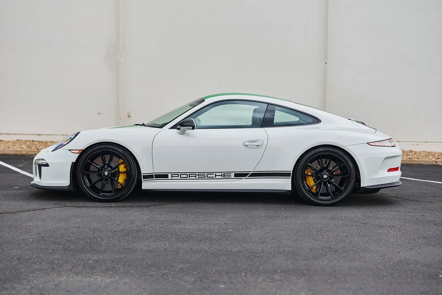 2016 Porsche 911 R - Photo 2