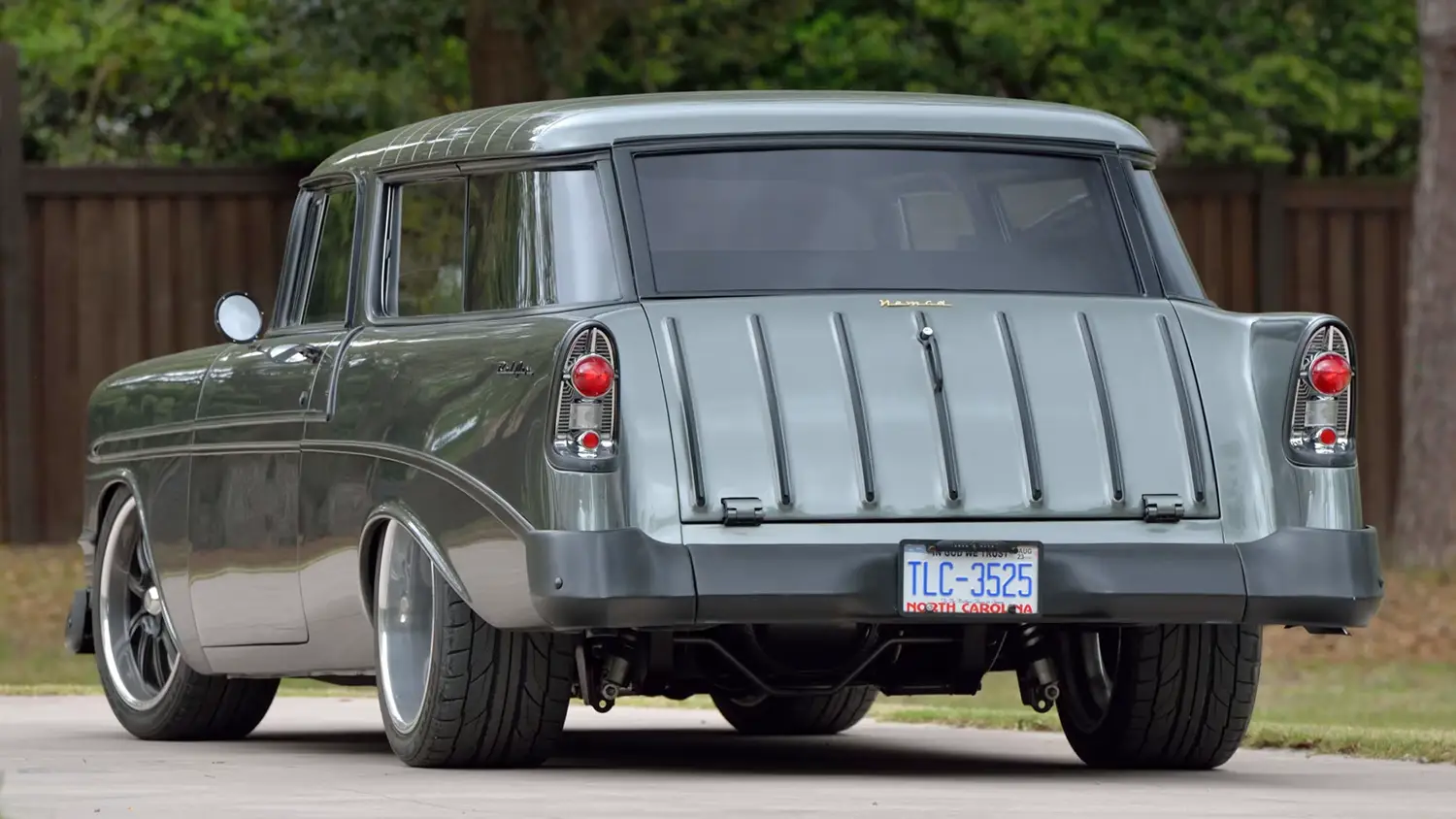 1956 Chevrolet Nomad Wagon - Photo 2