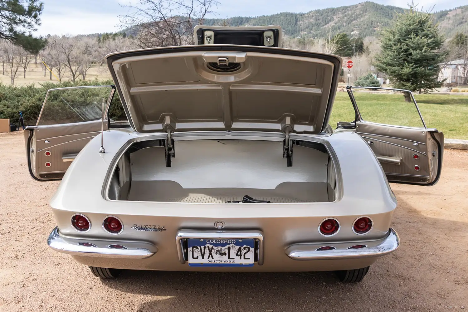 1962 Chevrolet Corvette fuelie