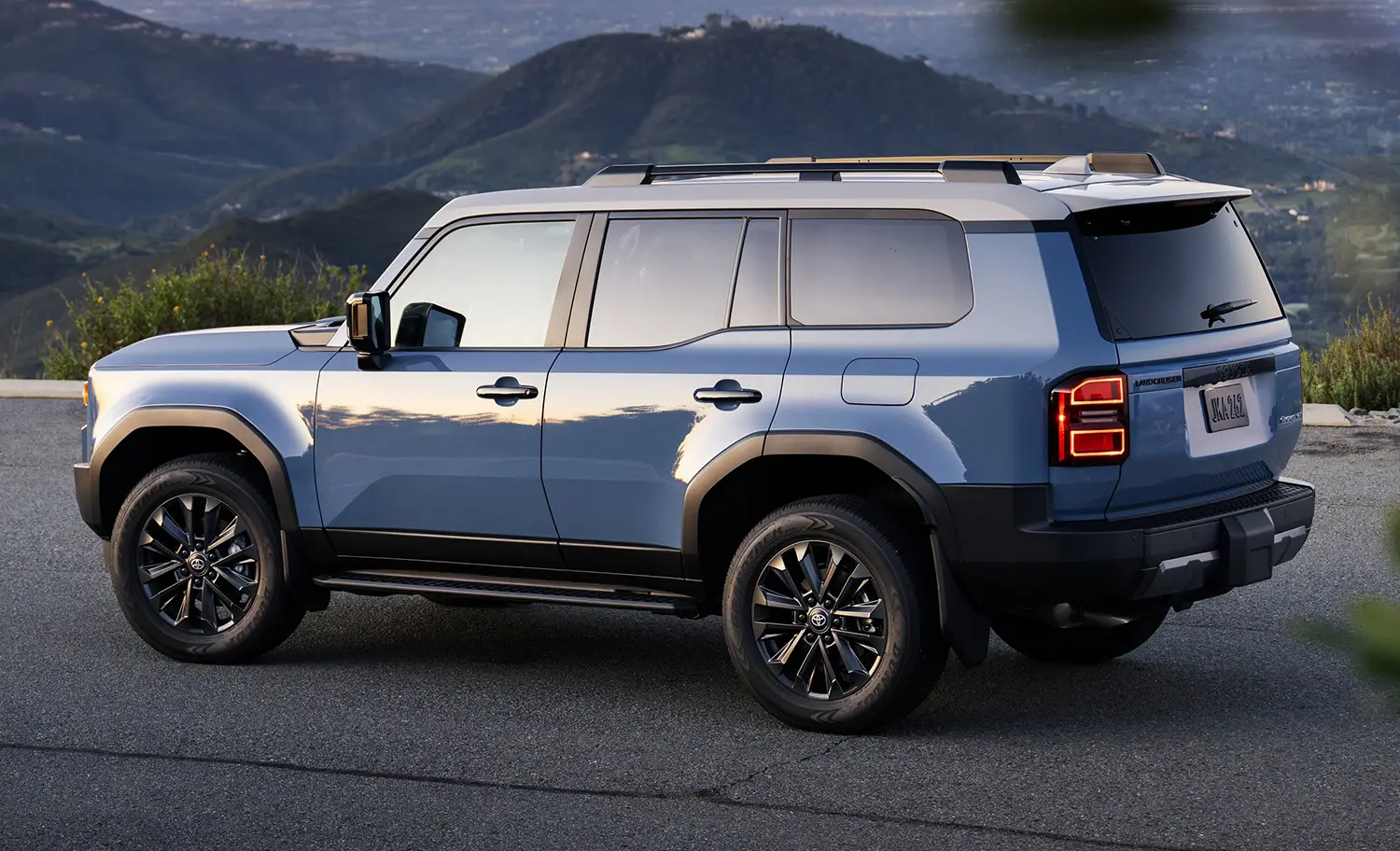 2027 Toyota Land Cruiser