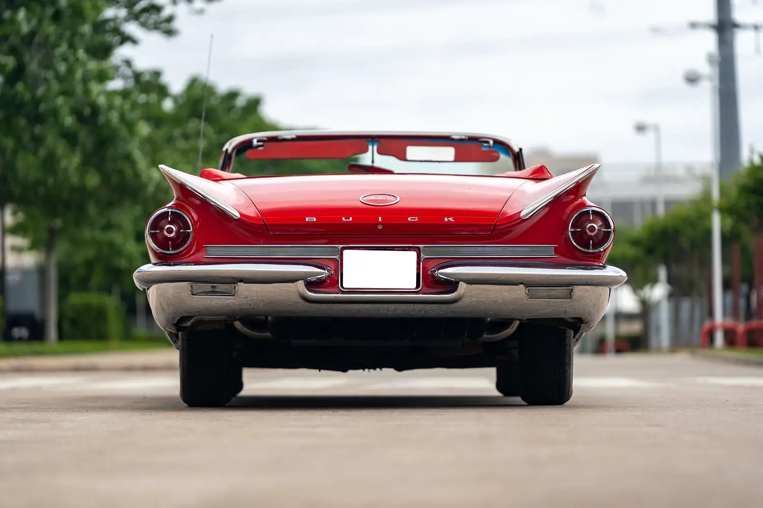 1960 Buick Electra 225 Convertible - Photo 2