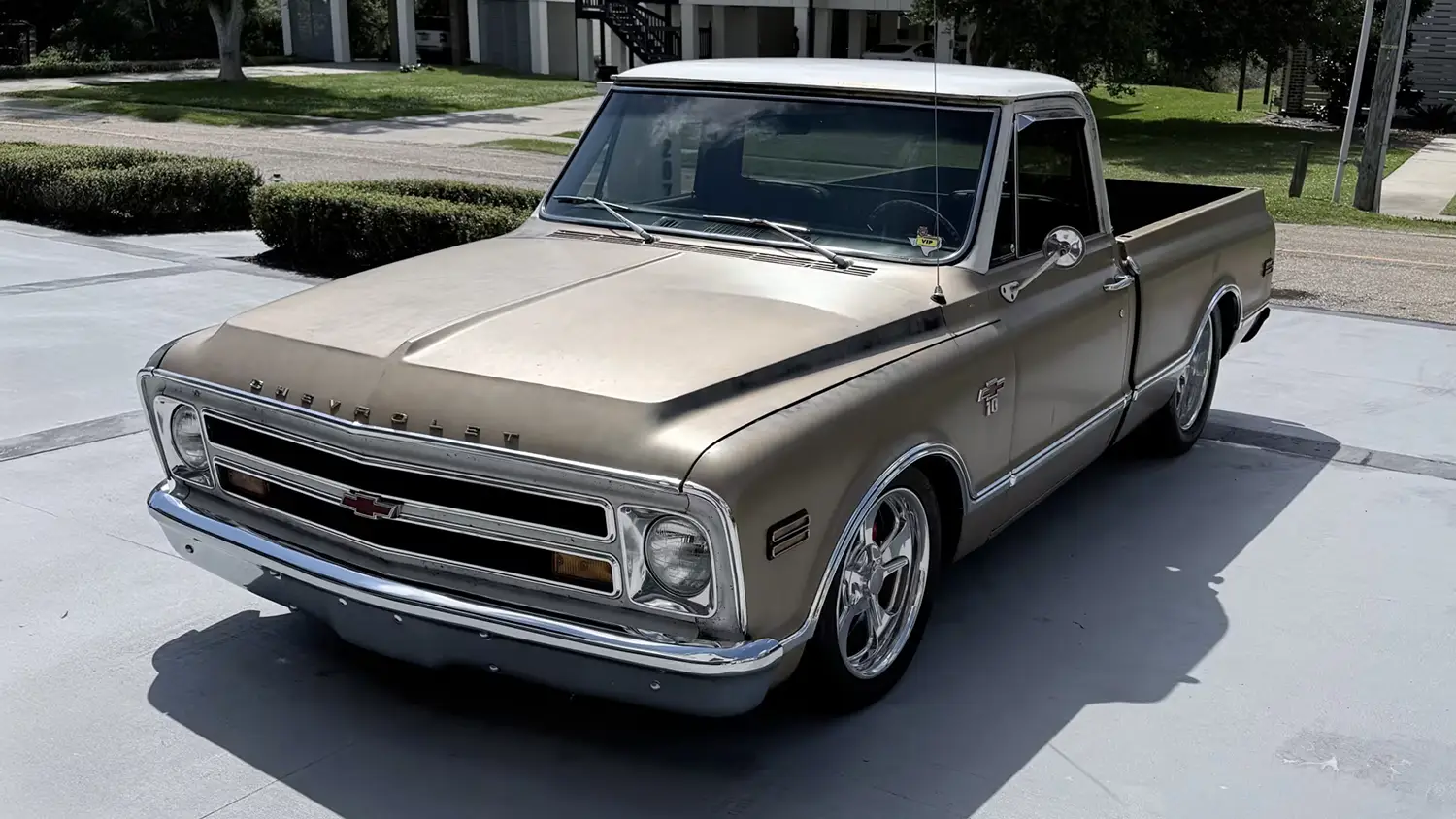 1968 Chevrolet C10 Custom Pickup