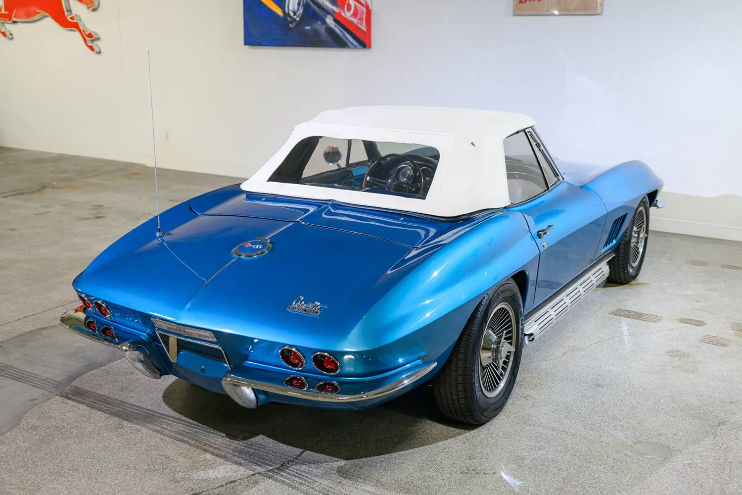 1967 Chevrolet Corvette convertible - Photo 2