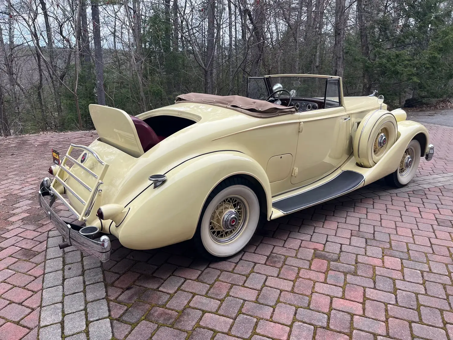 1936 Packard 1401 Eight Coupe Roadster