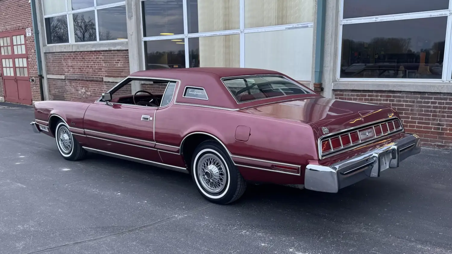 1976 Ford Thunderbird