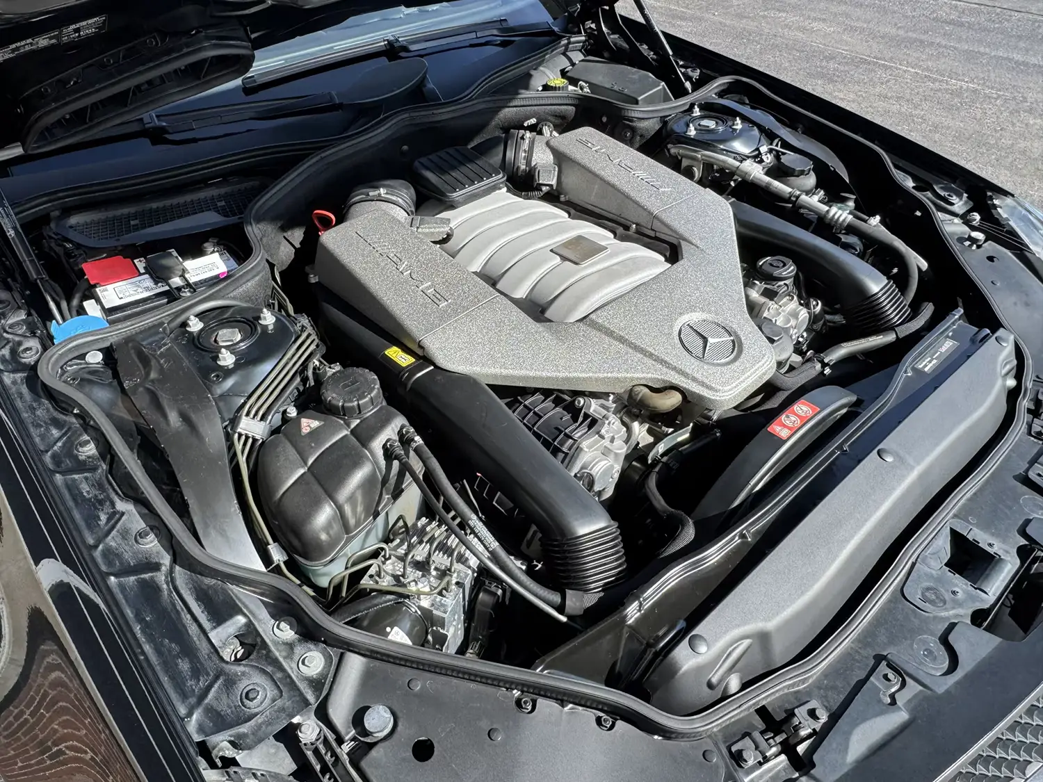 2012 Mercedes-Benz SL63 AMG