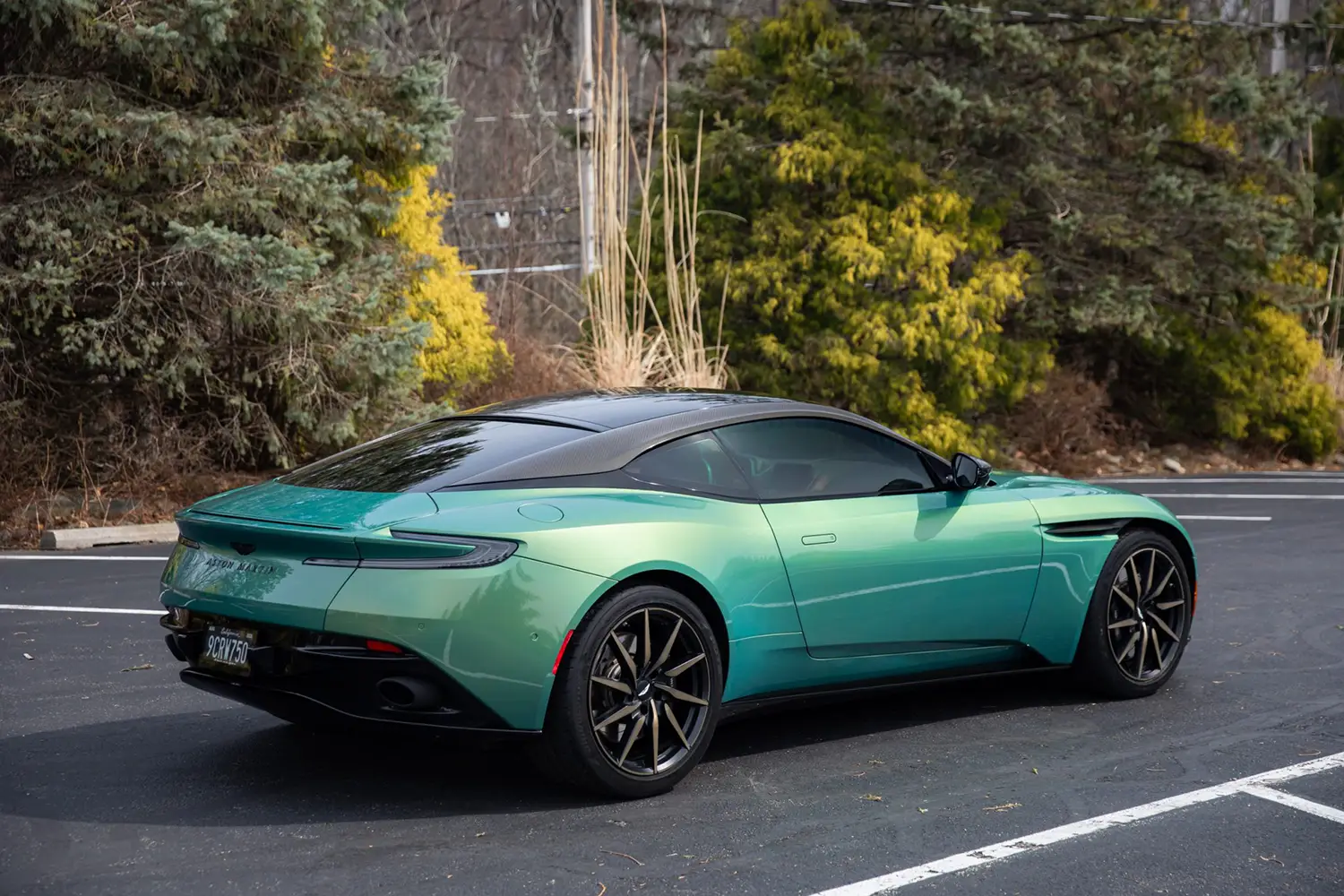 2022 Aston Martin DB11 V8