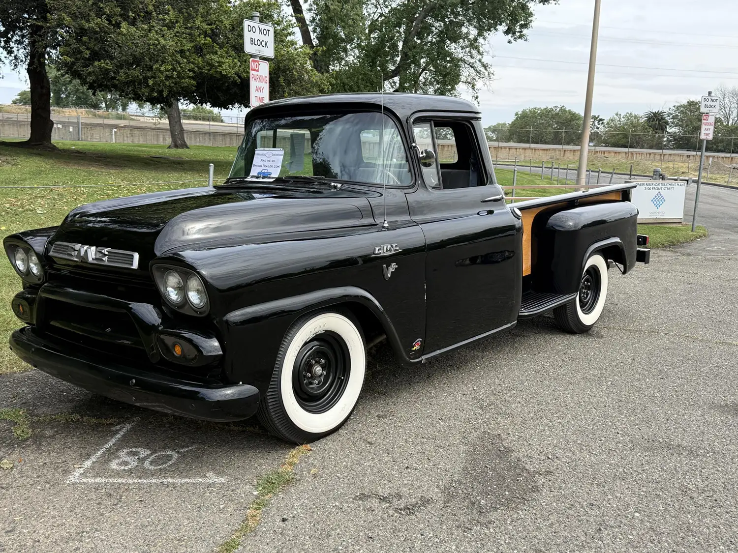 1957 Chevrolet pickup