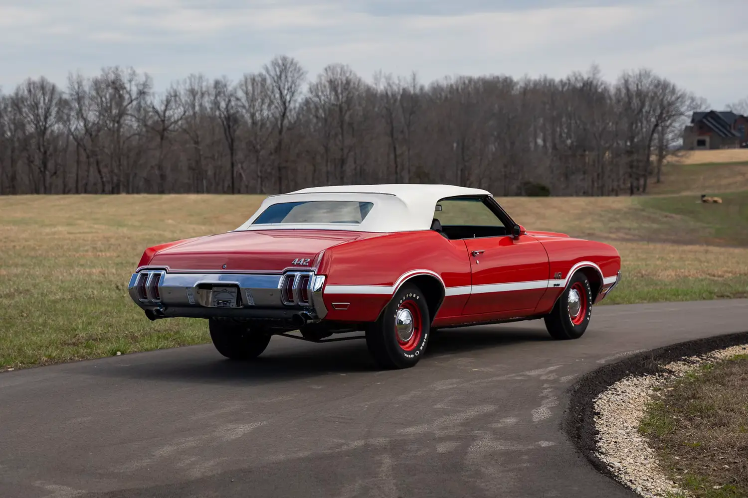 1970 Oldsmobile 442 W-30 Convertible - Photo 3