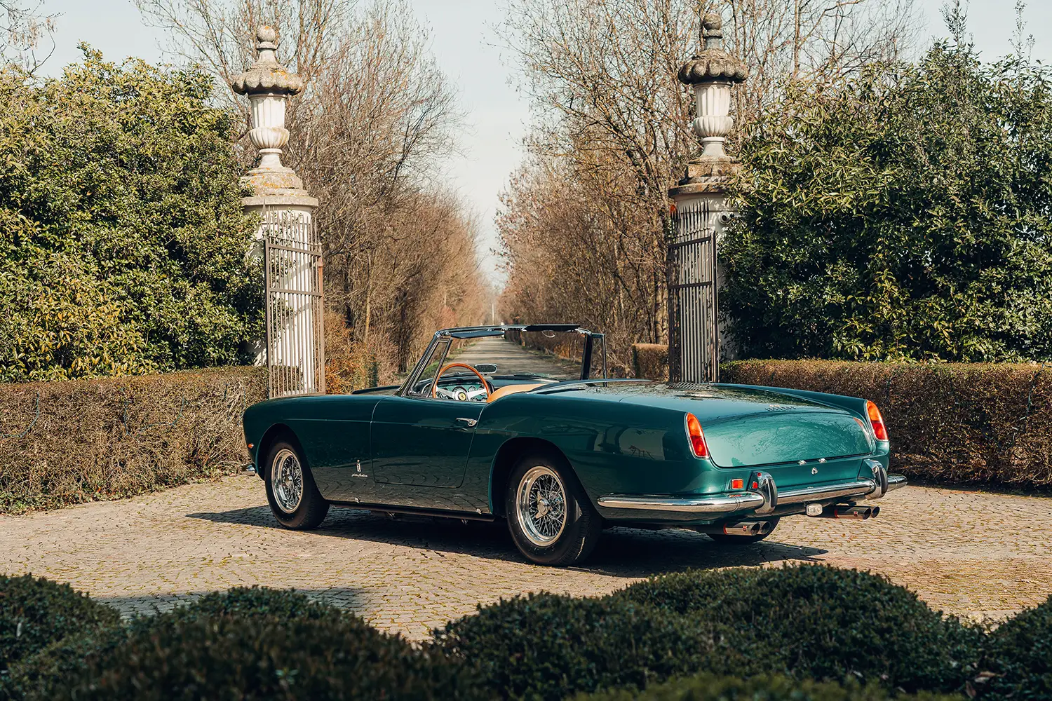 1961 Ferrari 250 GT Cabriolet Series II 1961 Ferrari 250 GT Cabriolet Series II