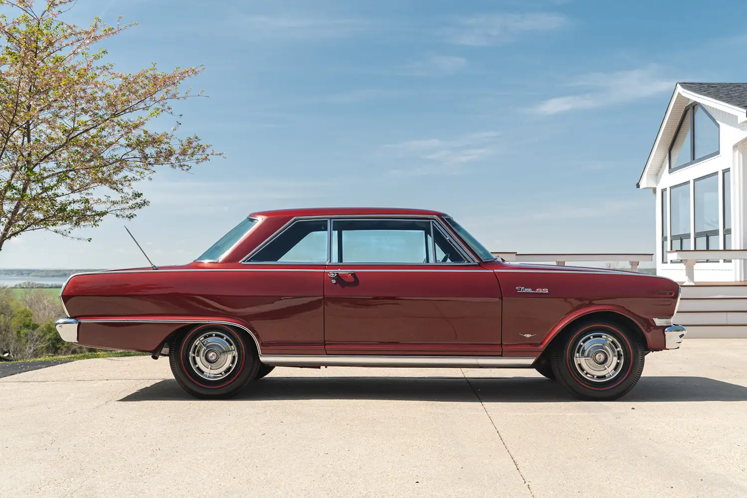 1964 Chevrolet Chevy II Nova SS - Photo 2