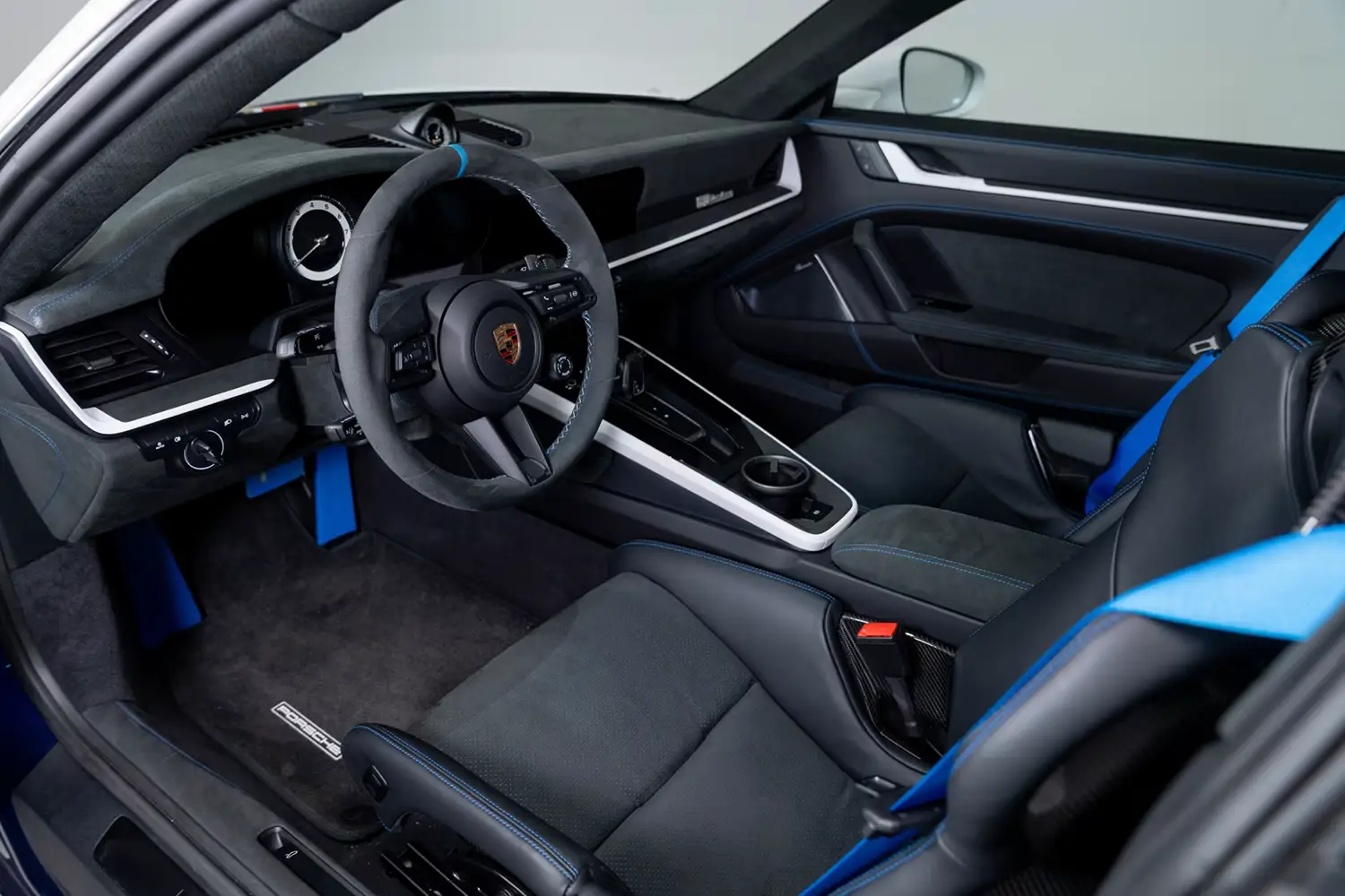 2024 Porsche 911 Dakar