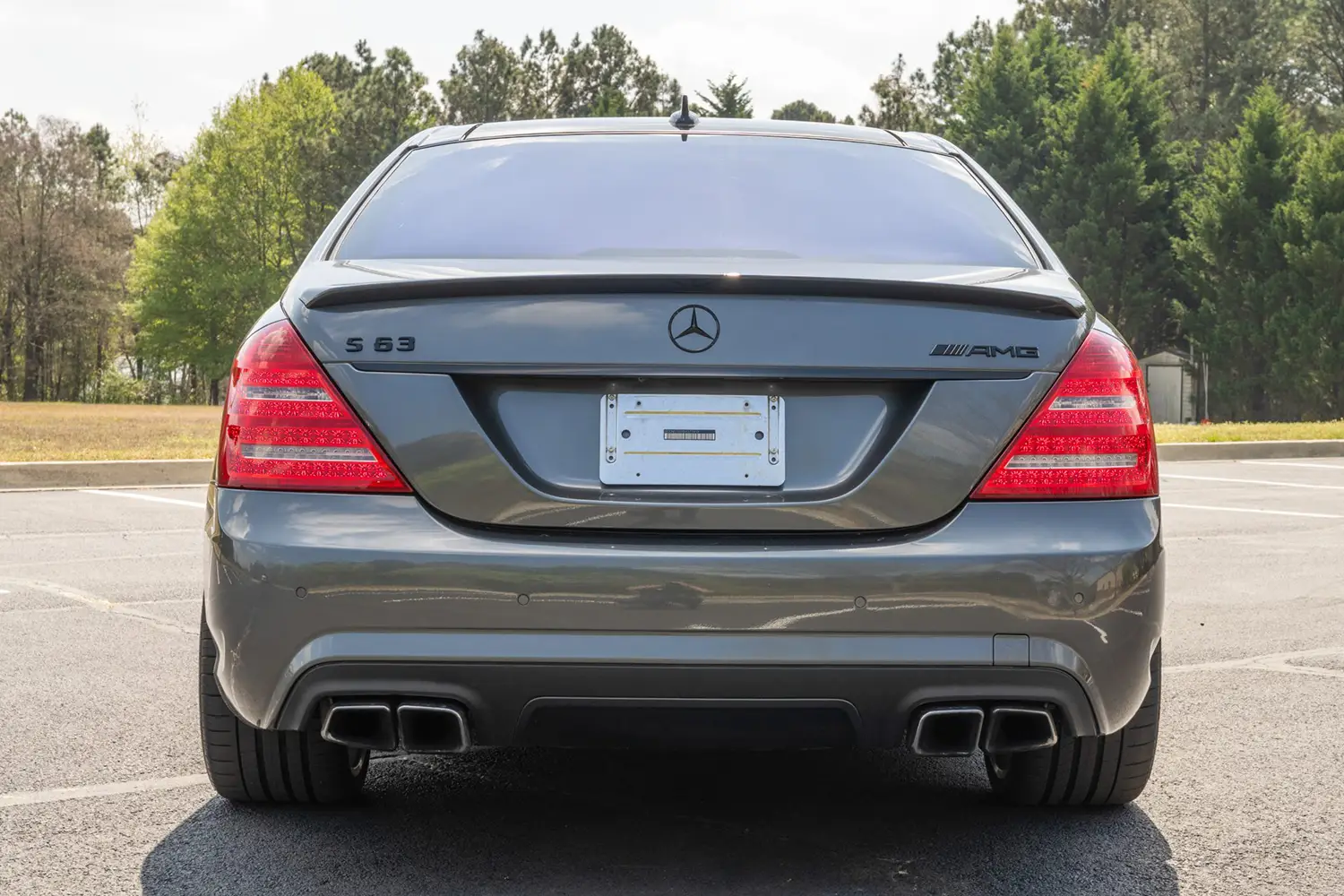2011 Mercedes-Benz S63 AMG