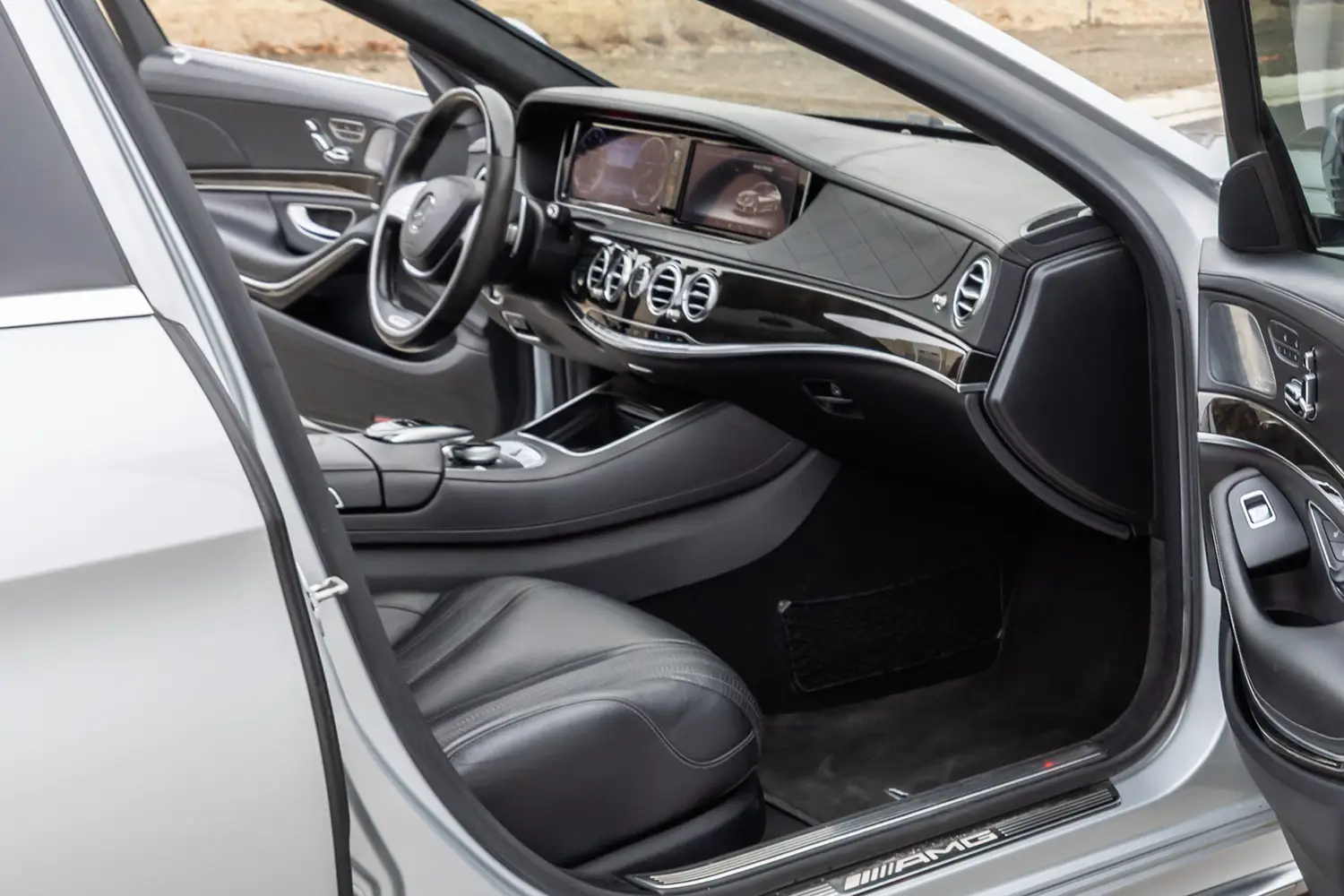 2015 Mercedes-Benz S63 AMG