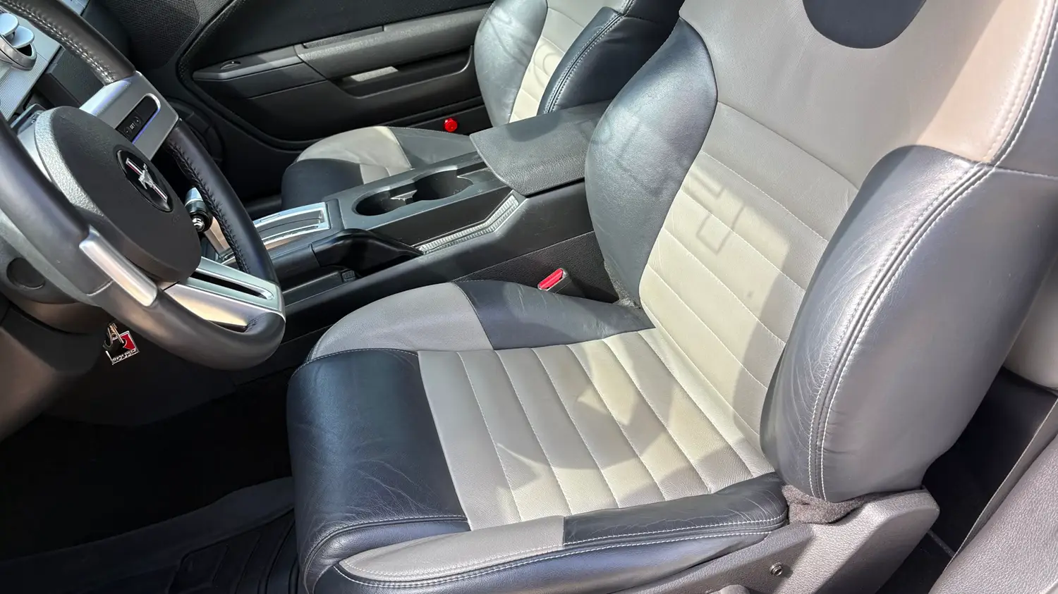 2007 Ford Mustang Roush Stage 2