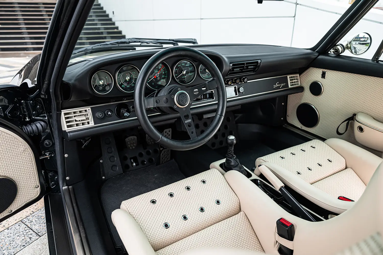 1989 Porsche 911 Reimagined by Singer