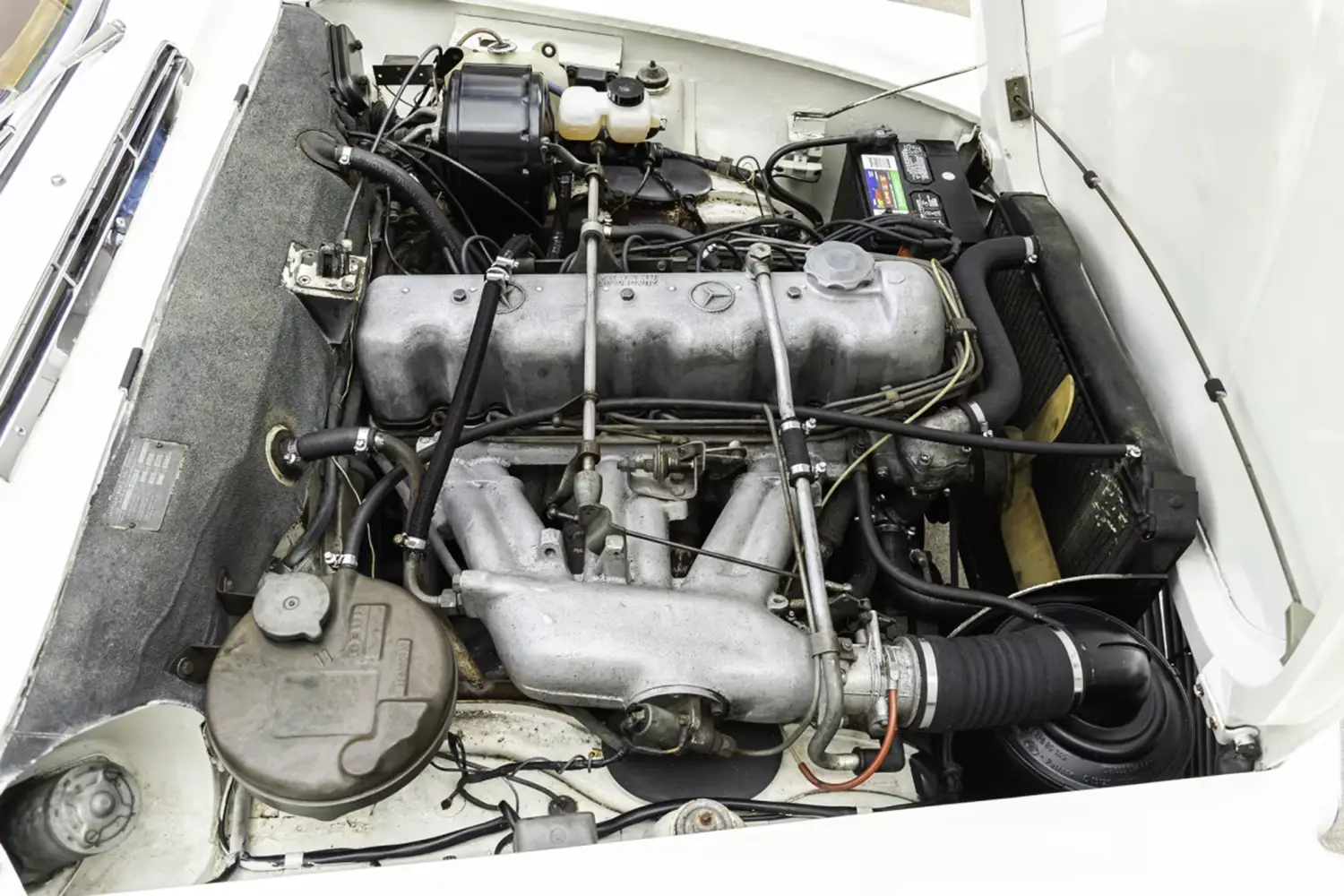 1964 Mercedes-Benz 230SL 1964 Mercedes-Benz 230SL