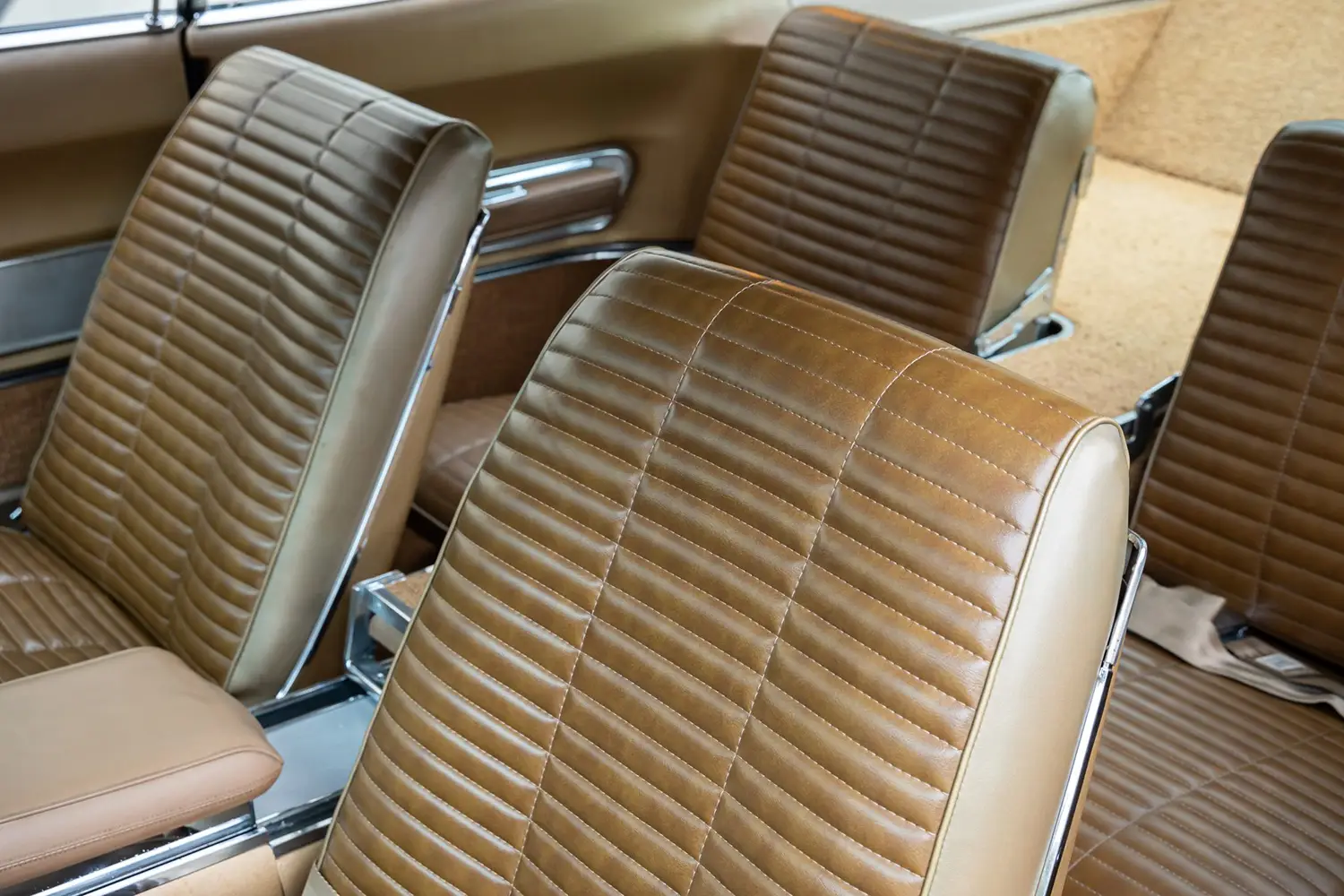 1966 Dodge Charger 426 Hemi 4-Speed - Photo 9