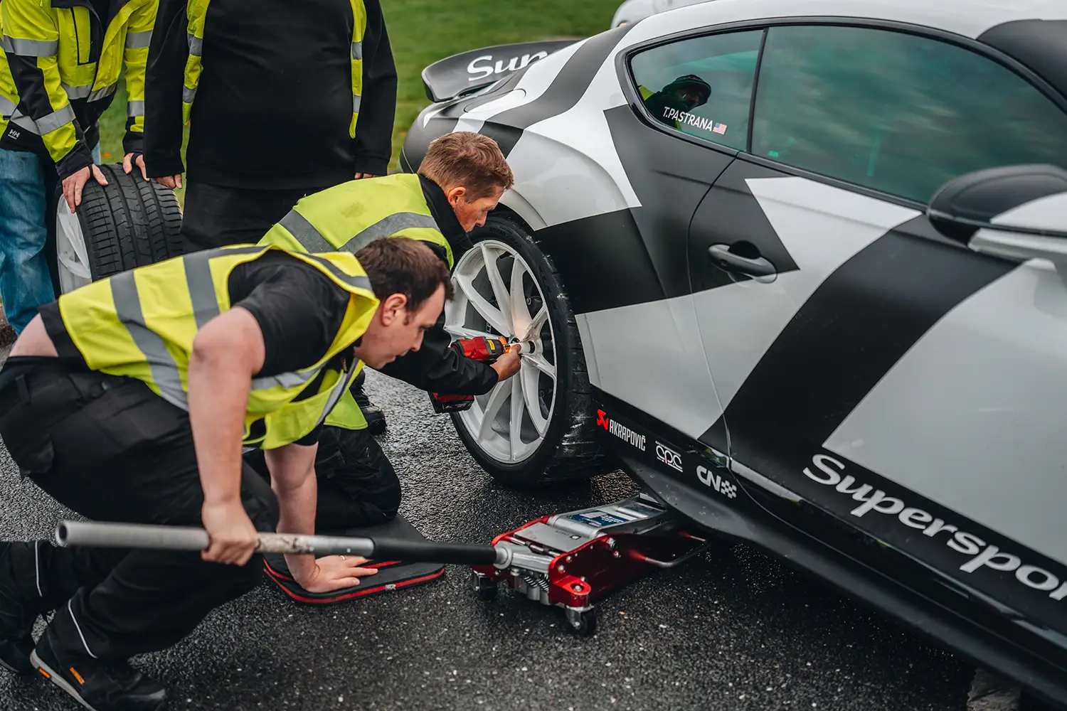 Supersports: FULL SEND