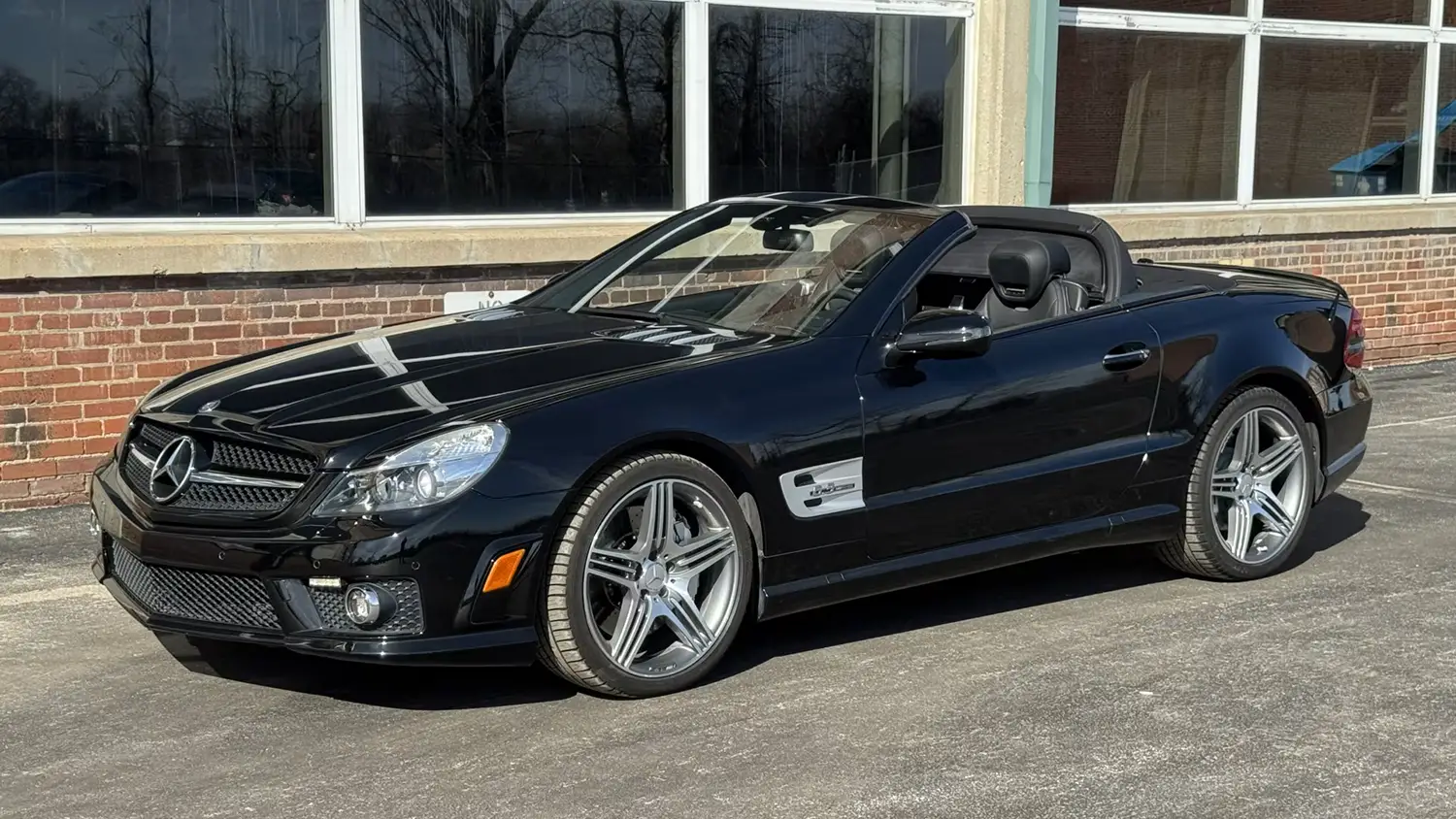 2012 Mercedes-Benz SL63 AMG
