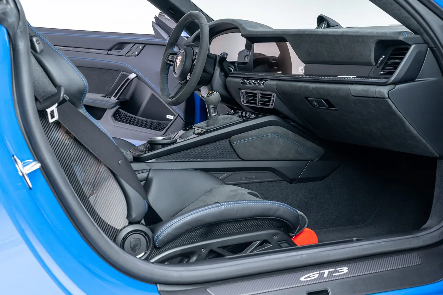 2026 Porsche 911 GT3 Weissach - Photo 4